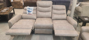 Gil Putty Reclining Sofa Group