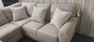 Praline Pearl Sectional (Non-Reclining)