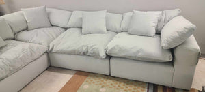 Posh Dove Sectional (Non-Reclining)