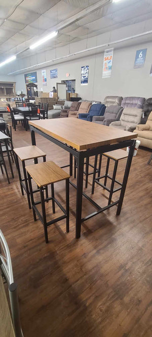 Santana Weathered Chestnut 5 Piece Counter Height Dining Set