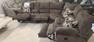 Elliott Chocolate Reclining Sectional by Catnapper