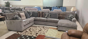 Kingston Sectional (Non-Reclining)