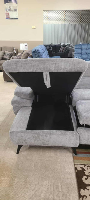 Light Grey Sectional Sleeper (Non-Reclining)_