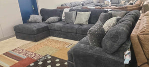 Mammoth Smoke Sectional (Non-Reclining)