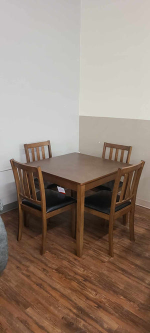 Parkwood Honey Brown 5 piece Dining Set